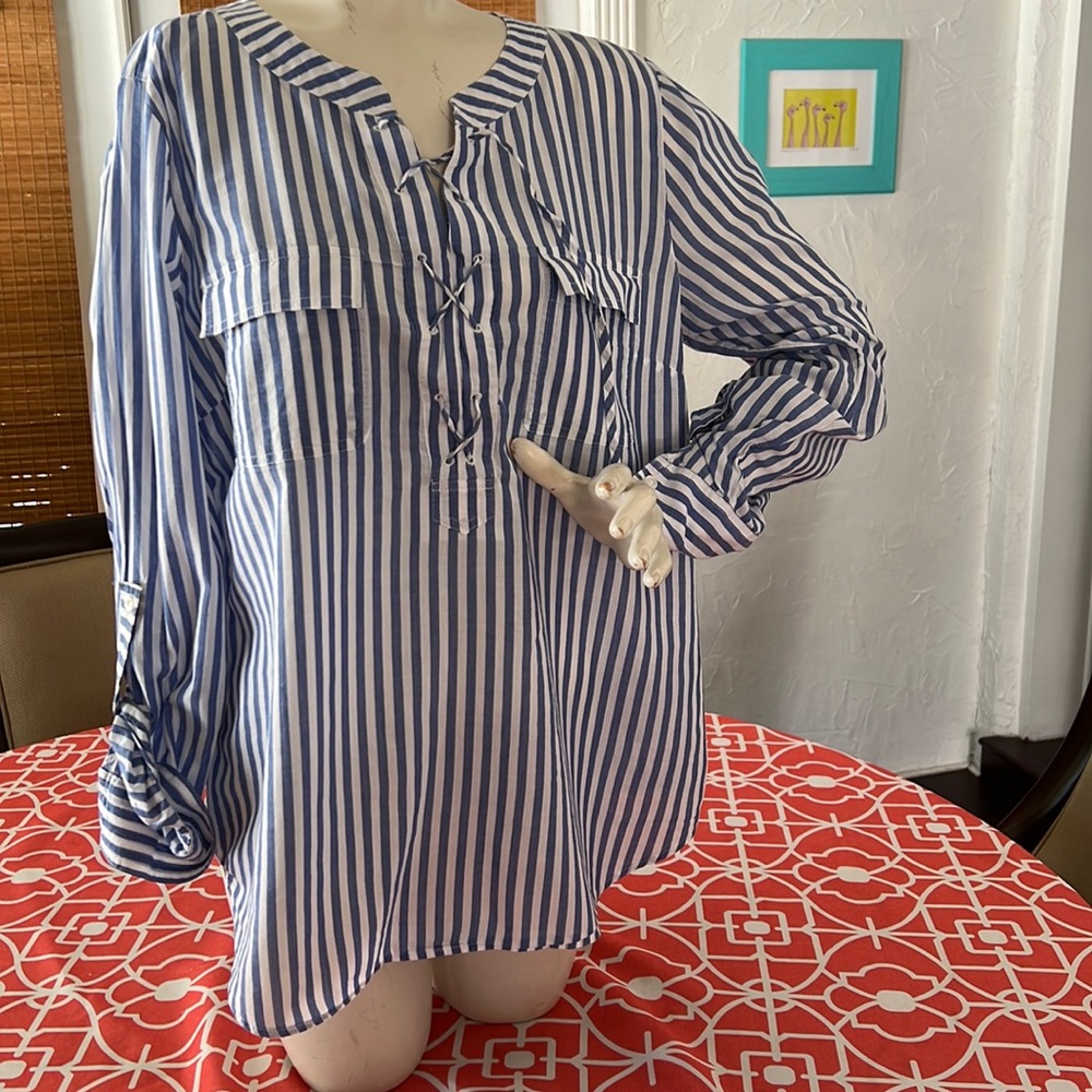 Talbots top. Size L